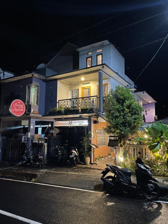 Dong Paloh Hostel Munduk エクステリア 写真