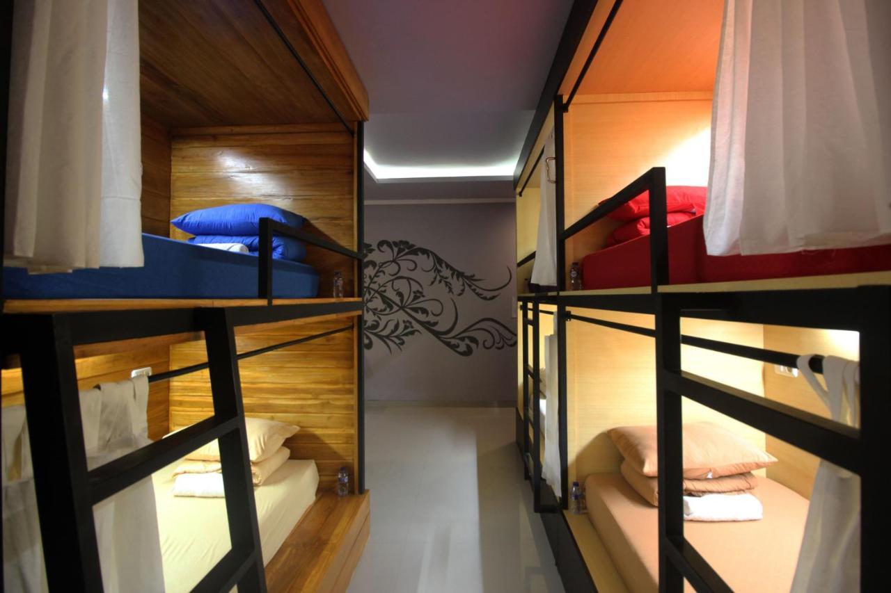 Dong Paloh Hostel Munduk エクステリア 写真